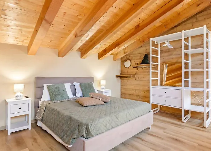 Godioz - Aosta Valley アパート アルヴィエ